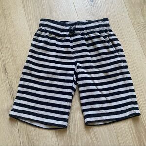 Tea Collection size 7 striped shorts